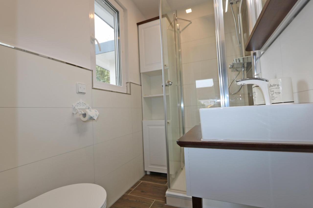 Bungalow-Park Ostseenordstern Вустров Екстер'єр фото