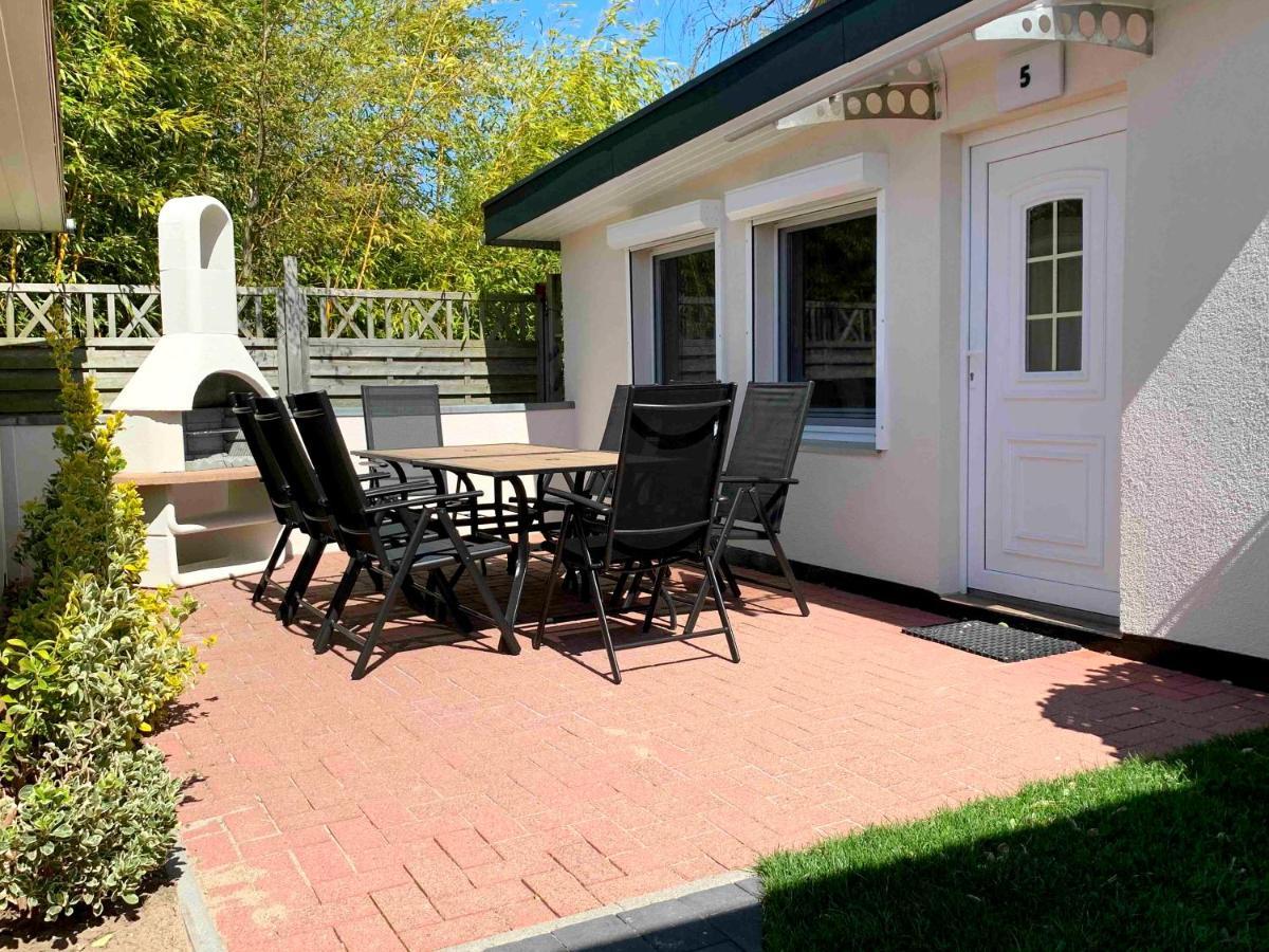 Bungalow-Park Ostseenordstern Вустров Екстер'єр фото